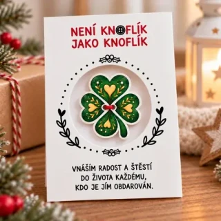 Knoflík štěstí – čtyřlístek se srdíčky